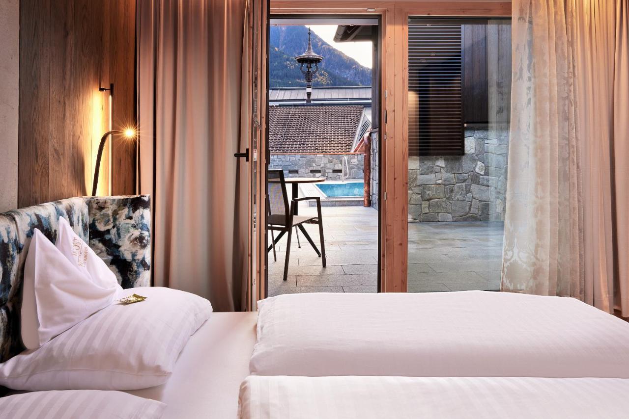 Hotel Neue Post Майерхофен Екстериор снимка