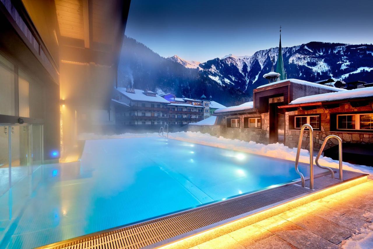 Hotel Neue Post Майерхофен Екстериор снимка