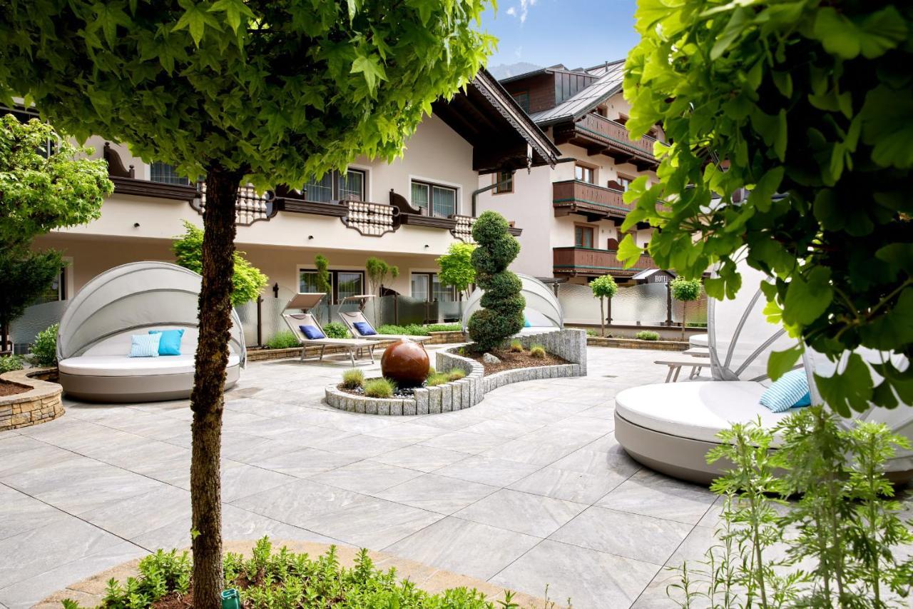Hotel Neue Post Майерхофен Екстериор снимка