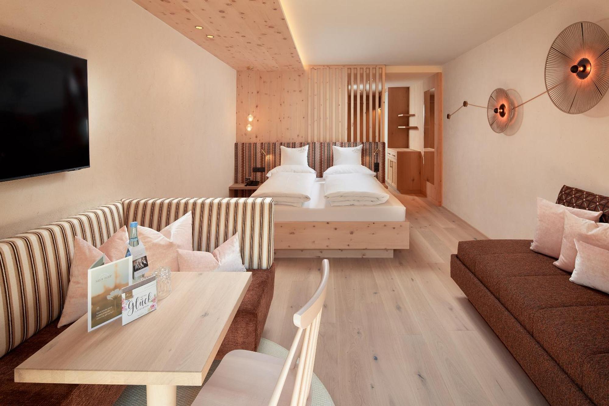 Hotel Neue Post Майерхофен Екстериор снимка